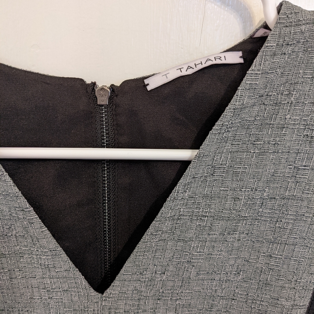 T Tahari Sheath Dress - Picture 3 of 4